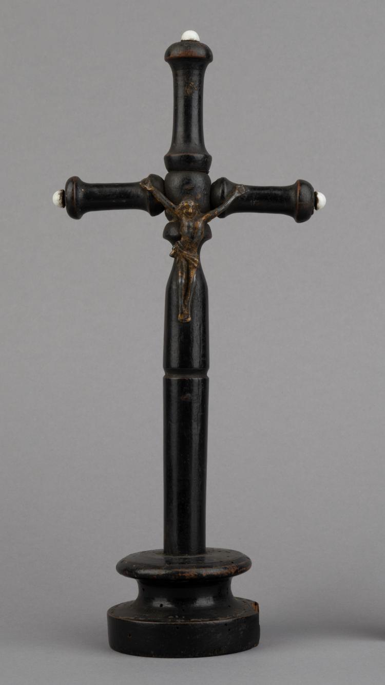 Krucyfiks drewniany czarny