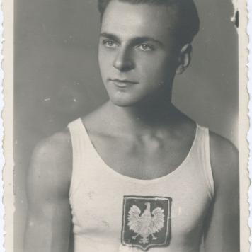 Fotografia portretowa: zawodnik Maciej Latosiński