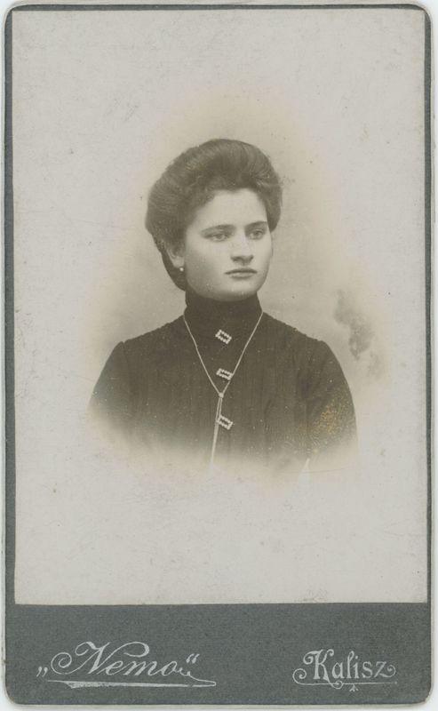 Portret Cecylii Ziarniewicz