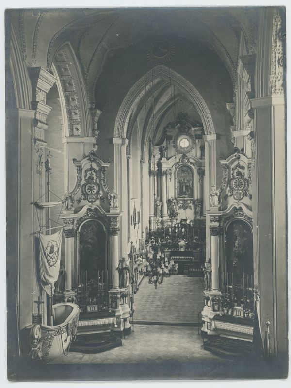 Wnętrze kościoła św. Stanisława Biskupa Męczennika w Kaliszu