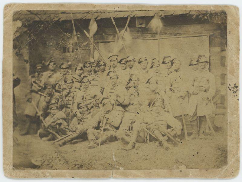 Grupa kosynierów ze Skalmierza pod Błaszkami