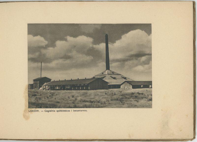 Album z pocztówkami z Liskowa "Pamiątka z wystawy >>Praca i Kultura Wsi<<"