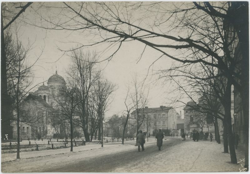 Plac św Józefa z cerkwią św. Piotra i Pawła oraz kościołem św. Józefa