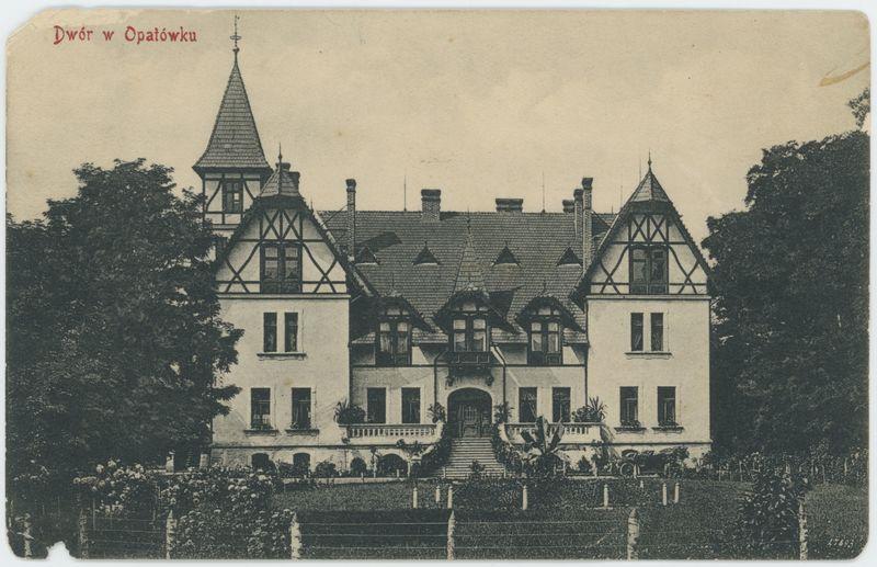 Dwór w Opatówku 
