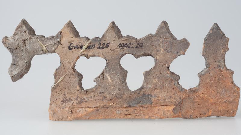 Zwieńczenie w formie lilii