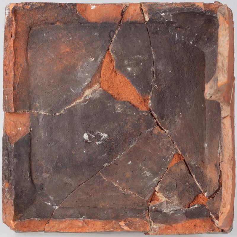 Kafel z trytonem grającym na szałamai i bębnie