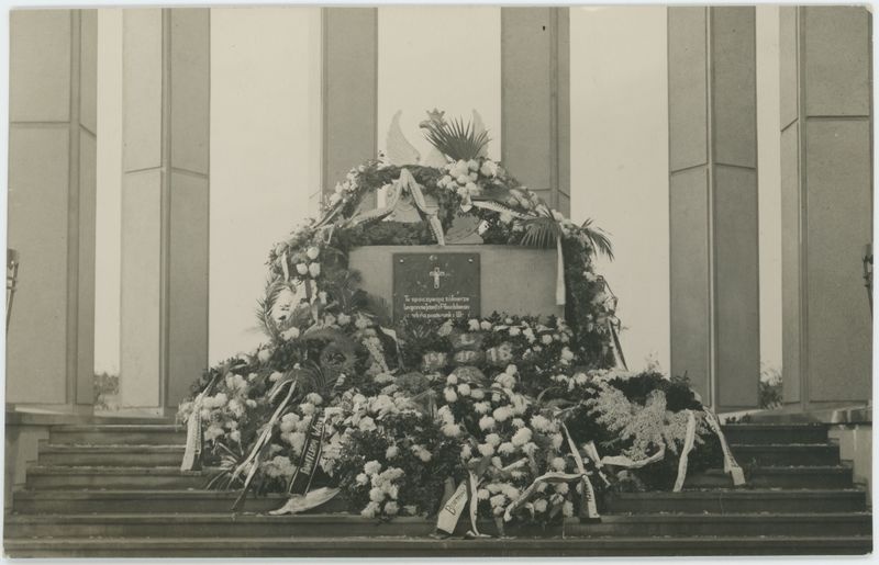 Płyta z Mauzoleum Legionistów Polskich w Kaliszu Szczypiornie 