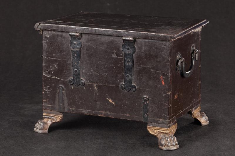 Skrzynia cechu kowalskiego