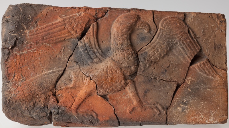 Płytka z wyobrażeniem orła