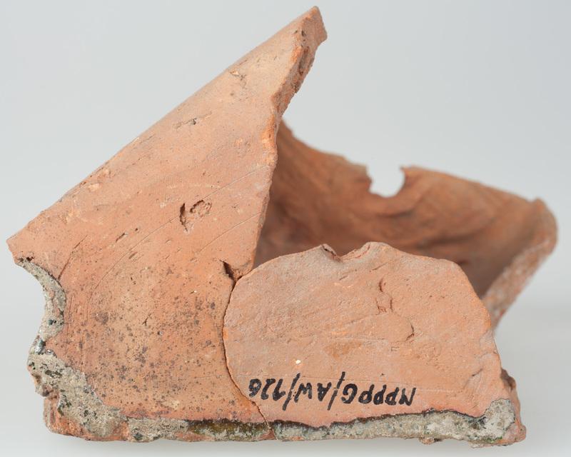 Kafel z ornamentem geometrycznym