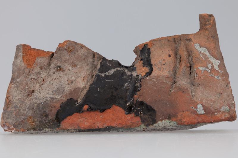 Kafel z wyobrażeniem syreny z dwoma ogonami