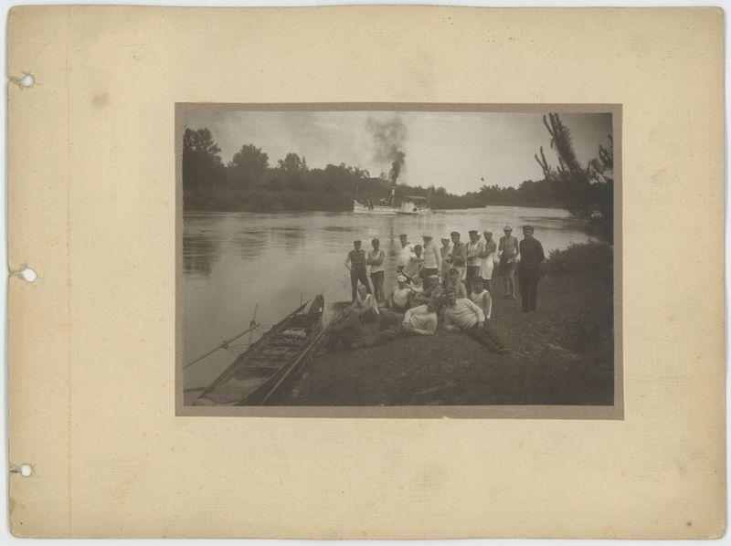 Wycieczka szlakiem wodnym członków Kaliskiego Towarzystwa Wioślarskiego do Poznania