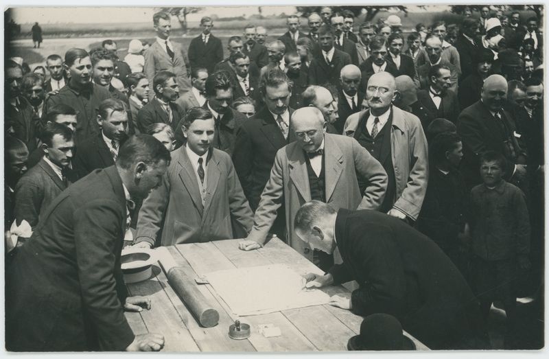 Zdjęcie z pobytu w Kaliszu . J. Piłsudskiego, I. Mościckiego, S. Wojciechowskiego