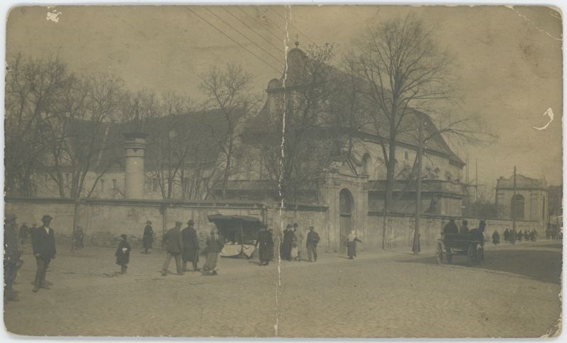 Kalisz, Kościół O.O. Jezuitów