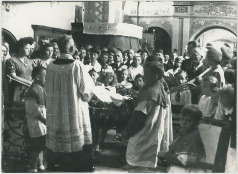 Zdjęcia reportażowe z uroczystości wręczenia sztandaru PCK w Koźminku