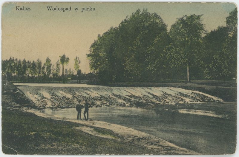 Kalisz Wodospad w parku