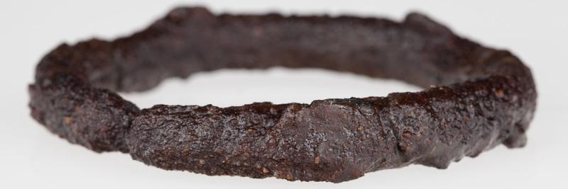 Para bransolet kolistych z końcami dochodzącymi do siebie