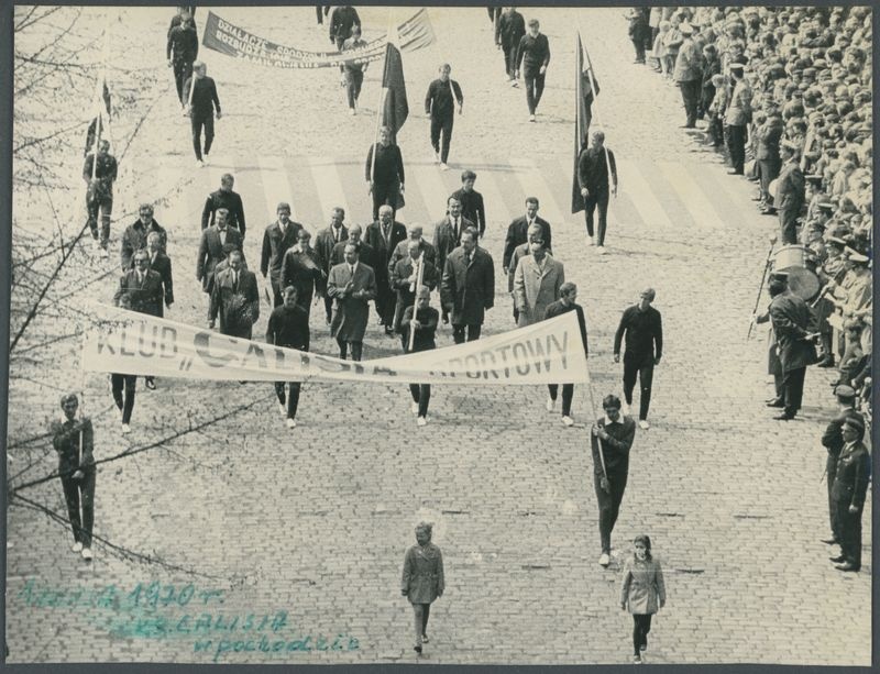 Zdjęcie z albumu dotyczącego kaliskiej hali sportowej