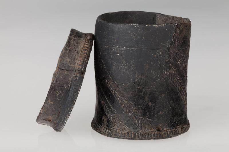 Naczynie cylindryczne o płaskim dnie