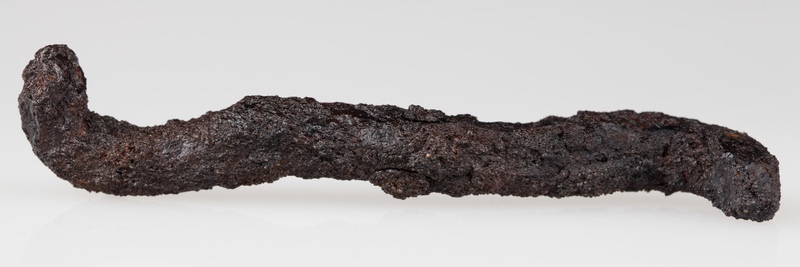 Fragment przedmiotu żelaznego  wykonanego z pręta o przekroju okrągłym