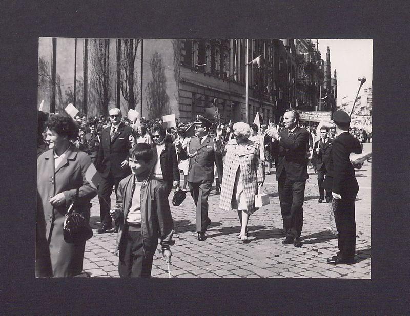 1 Maja 1972 r. w Gnieźnie. Ul. Chrobrego.