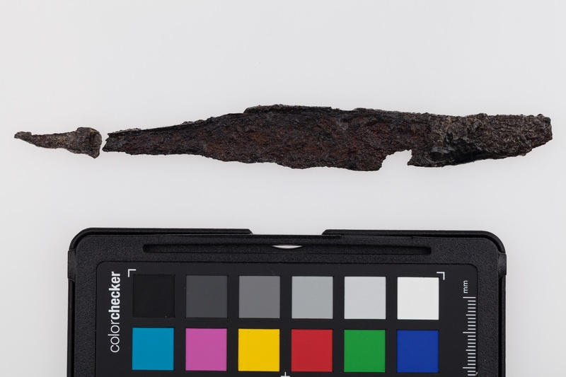 Nóż żelazny z trzpieniem