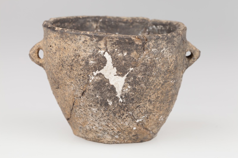 Mały garnek jajowaty