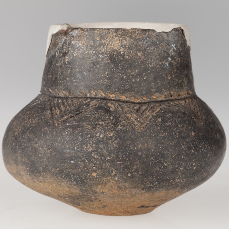 Waza z baniastym brzuścem