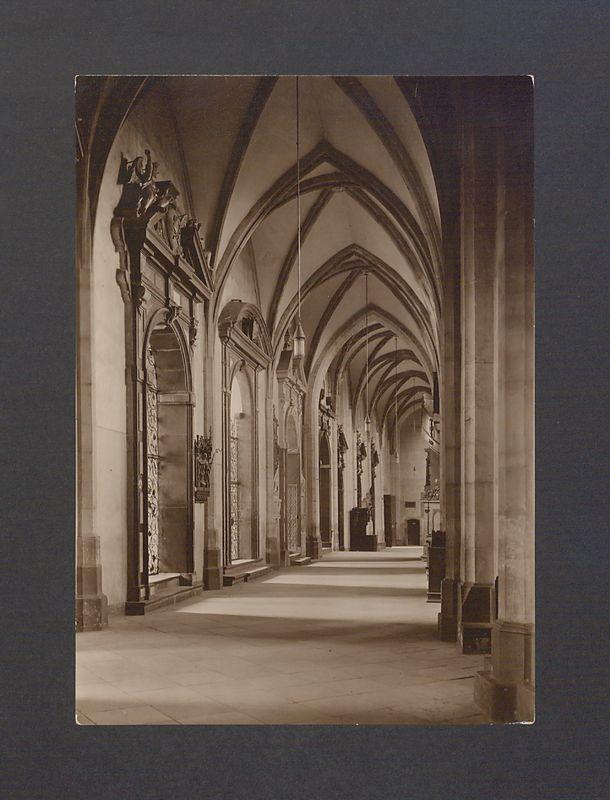 Nawa południowa w katedrze.