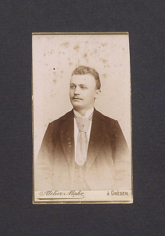 Portret mężczyzny.