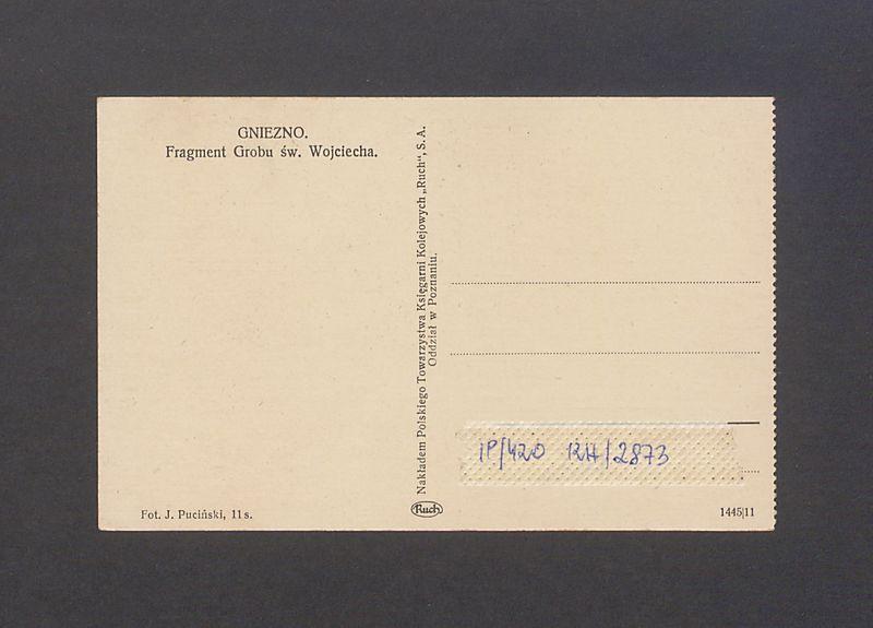 Fragment grobu św. Wojciecha w katedrze.