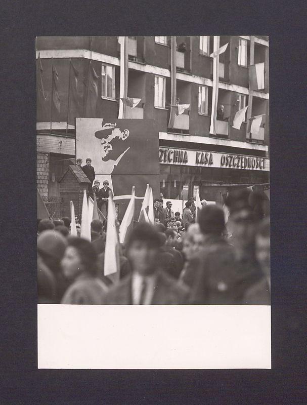 Obchody 1 Maja 1970 r. Pochód.