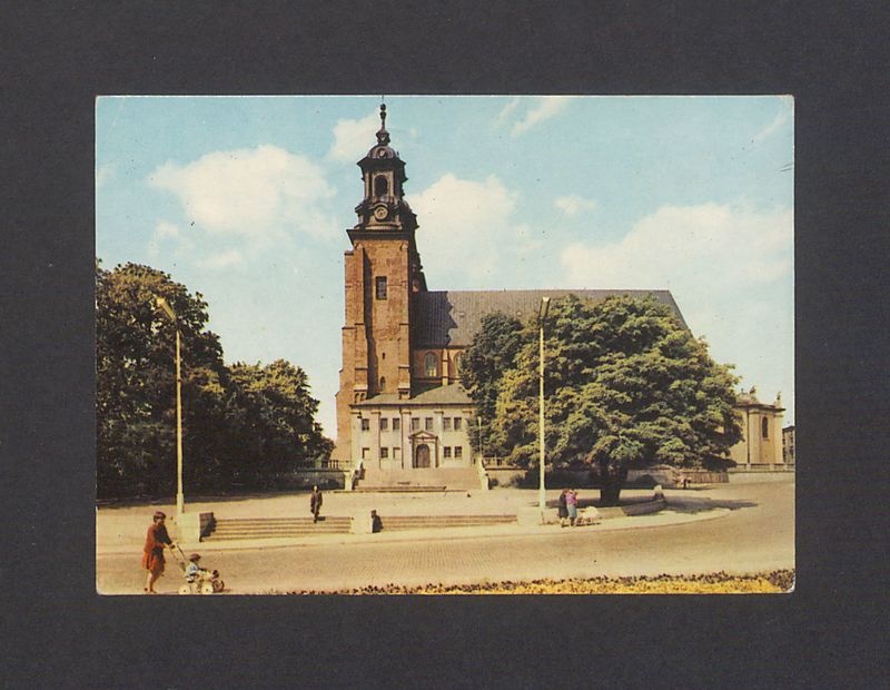 Katedra gotycka z XIV-XV w., przebudowana w XVII i XVIII w.