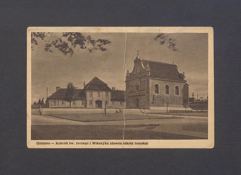 Kościół pw. św. Jerzego i Wikaryka (dawna szkoła tumska).