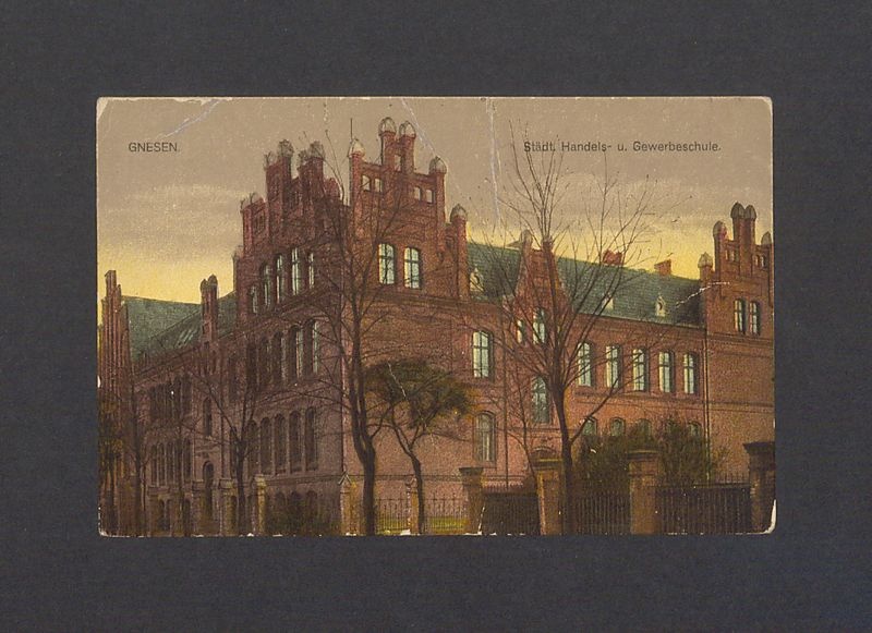 Liceum Ekonomiczne na ul. Chrobrego.