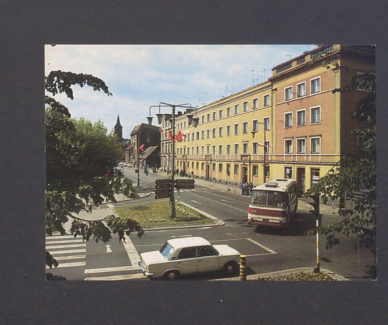 Skrzyżowanie ulic Bolesława Chrobrego i Lecha.