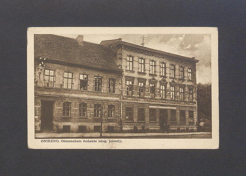 Gimnazjum Żeńskie im. bł. Jolenty.