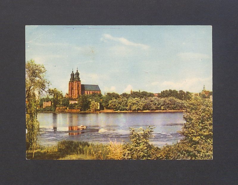 Katedra z XIV w., rozbudowana w XVII i XVIII w.