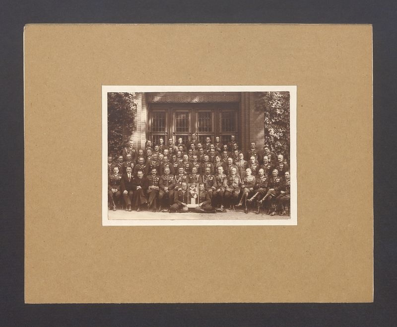 Korpus oficerski 69 Pułku Piechoty w Gnieźnie, pożegnanie płk. Wacława Kluczyńskiego.