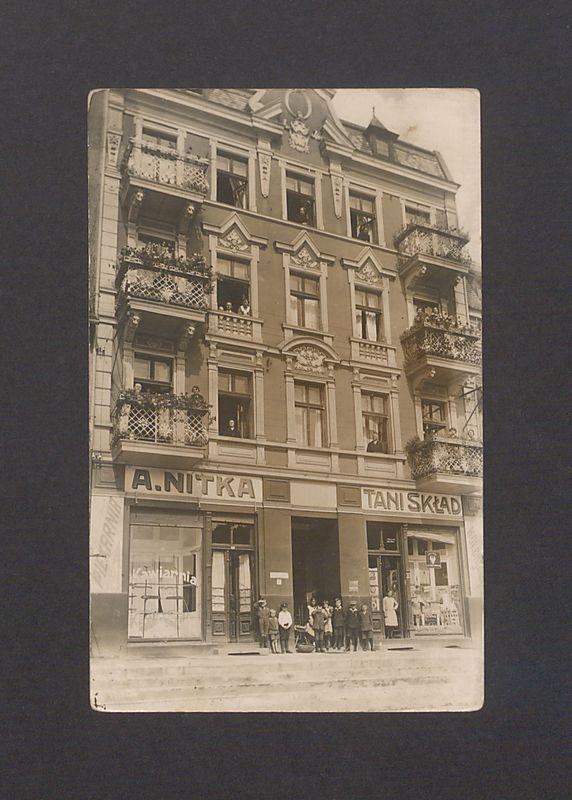 Fasada kamienicy przy Rynku 16.