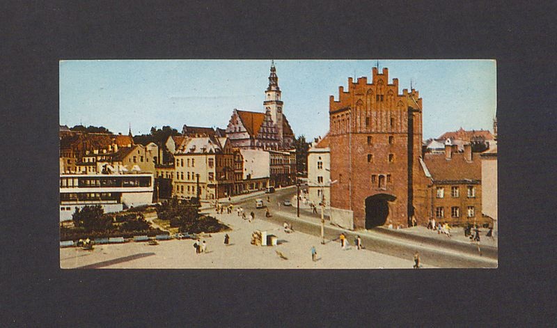 Drodzy Państwo! Za sprawą moich przyjaciół [...]