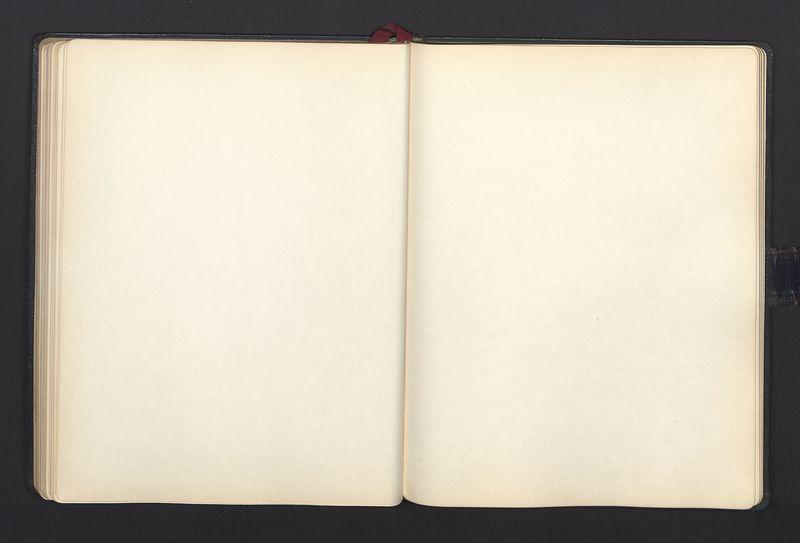 Exposicion de pinturas y dibujos del maestro polaco Tadeusz Kulisiewicz. Museo Nacional de arte moderno, cz. 4