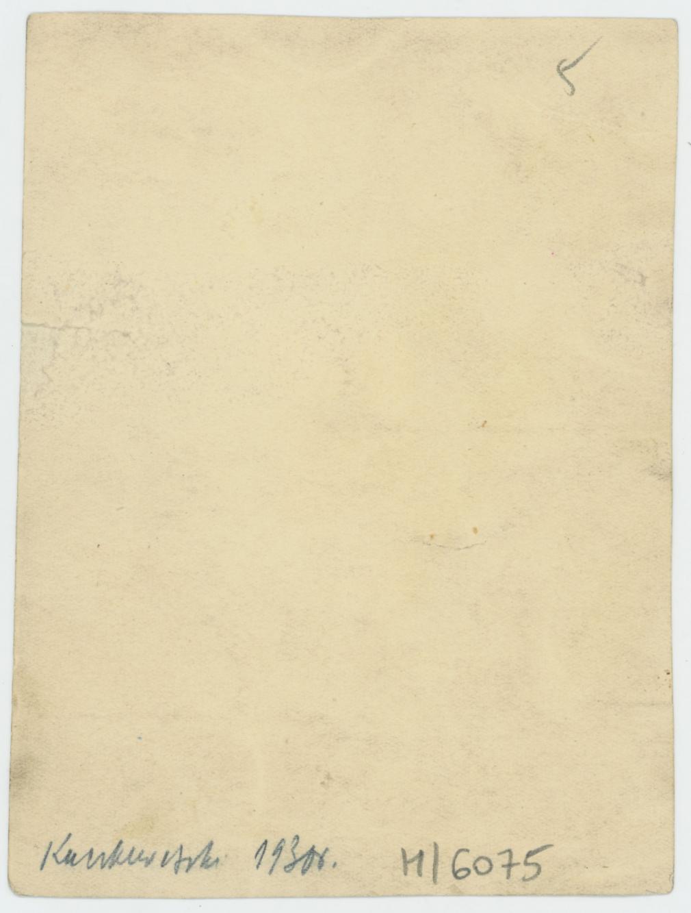 Fotografia przedstawiająca Marię Kelm z córką Danutą (w beciku), synem Władysławem i mężem Mieczysławem Trzeciakiem