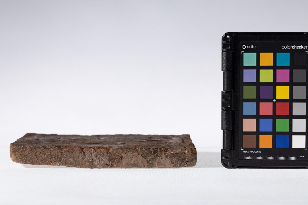 Płytka z wyobrażeniem jeźdźca przy Drzewie Życia