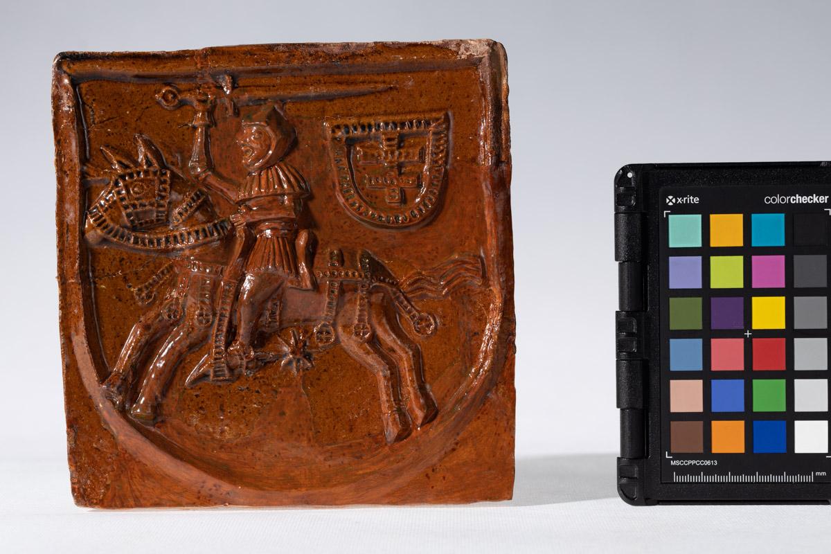 Kafel z herbem Pogoń