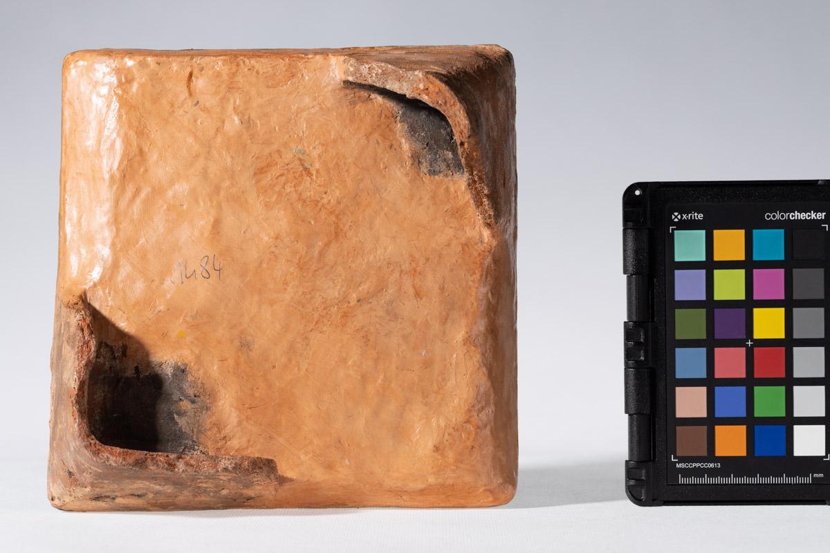 Kafel z motywem czterech kasetonów