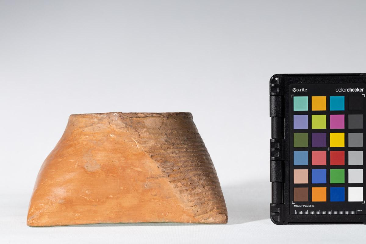 Kafel z motywem okręgów koncentrycznych