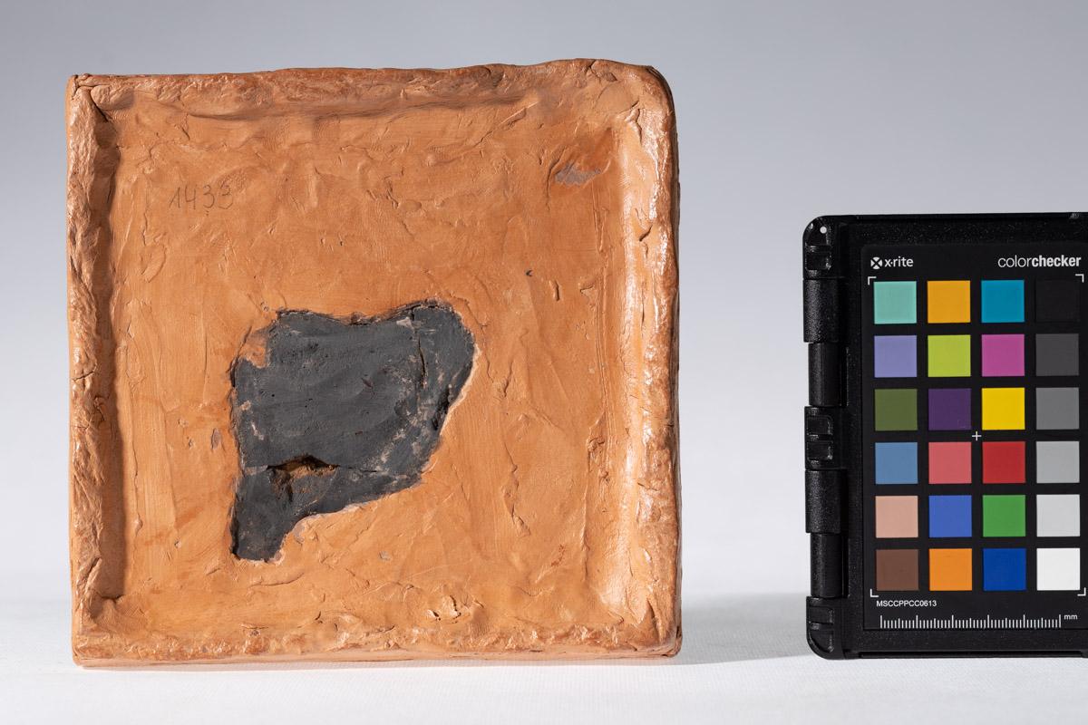 Kafel z motywem człowieka i konia