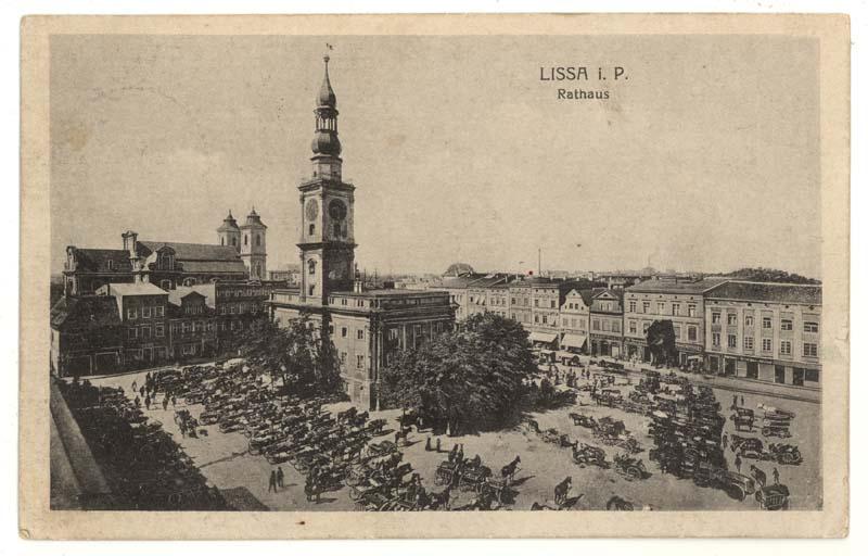 Rynek w Lesznie z Ratuszem