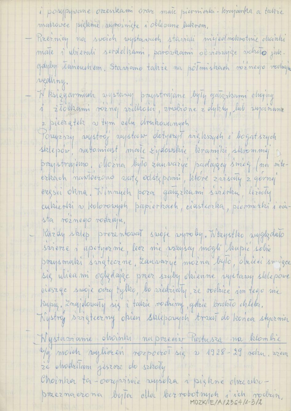 Wystawianie choinki w wystawach sklepowych i w mieście